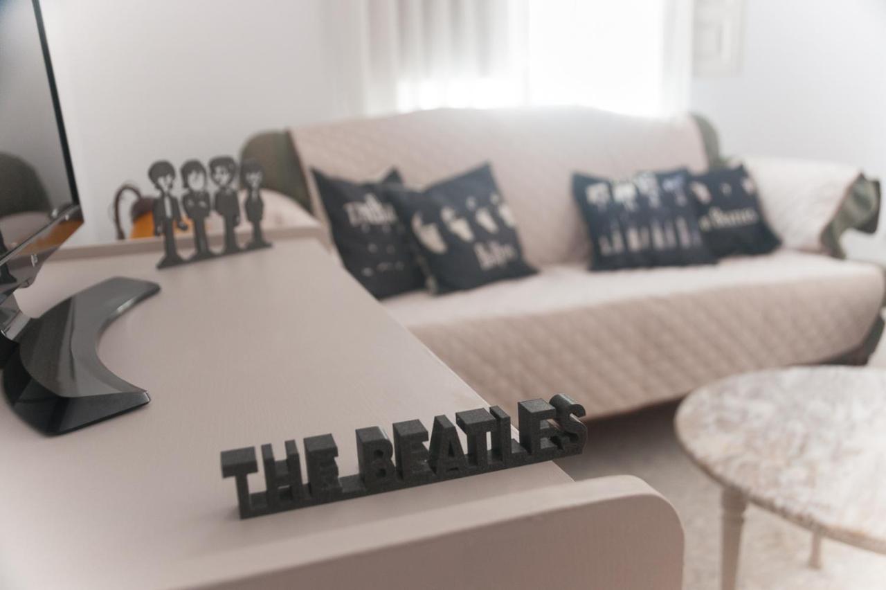 Casa Beatles Del Valle Pinos del Valle Екстериор снимка