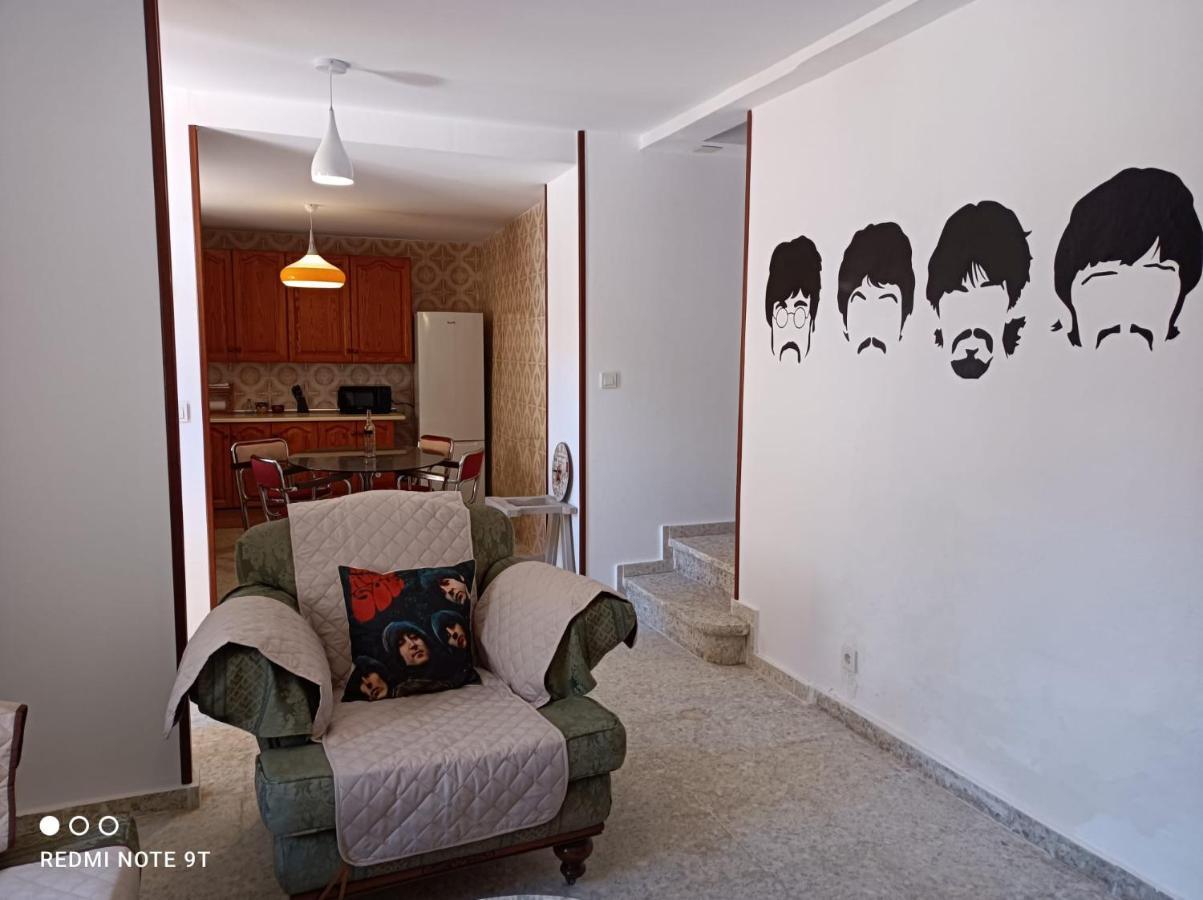 Casa Beatles Del Valle Pinos del Valle Екстериор снимка